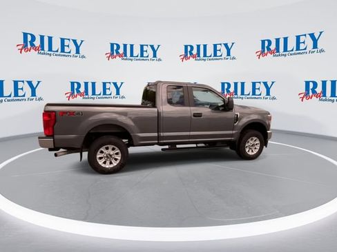 Used 2021 Ford F350 XL w/ STX Appearance Package AWD/4WD image 2