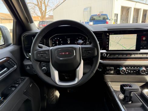 New 2026 GMC Sierra 1500 Elevation w/ Preferred Package AWD/4WD image 13
