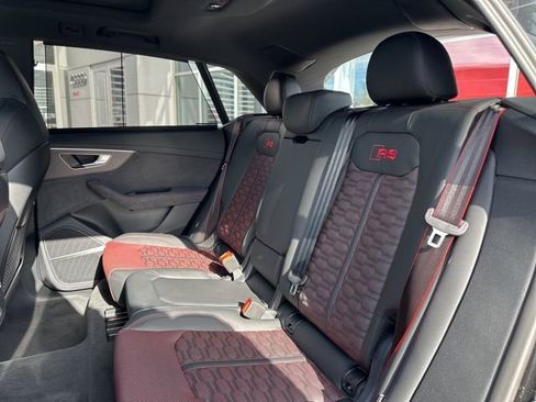 New 2025 Audi RS Q8 performance image 11