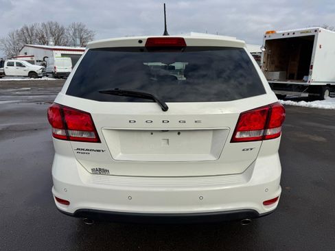 Used 2017 Dodge Journey GT w/ Driver Convenience Group image 4