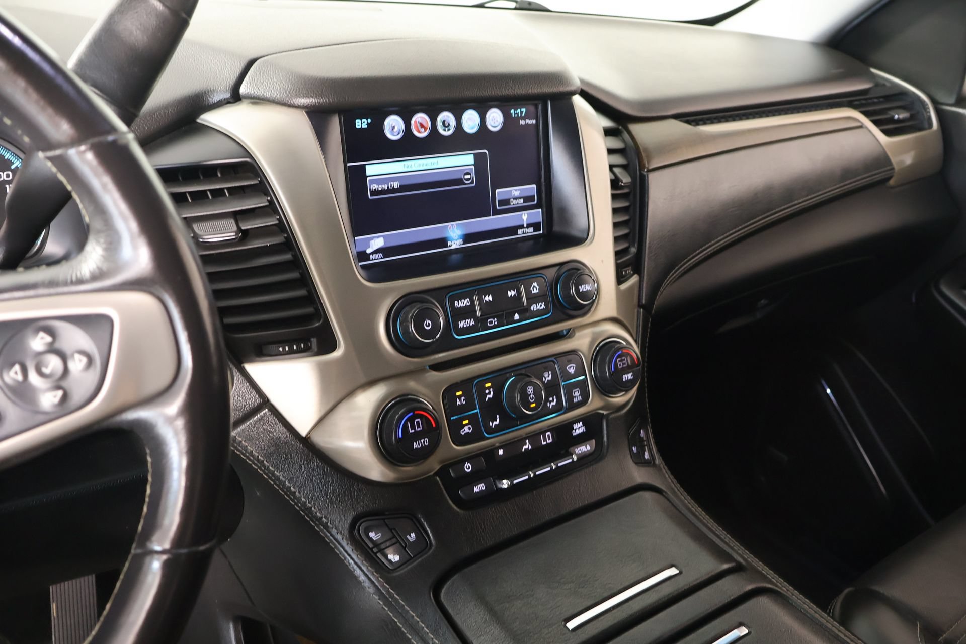 Used 2018 GMC Yukon Denali w/ Denali Ultimate Package AWD/4WD image 5