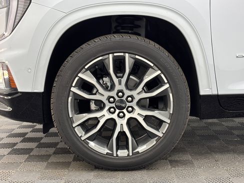 New 2027 GMC Acadia Denali Ultimate w/ LPO, Floor Liner Package AWD/4WD image 19
