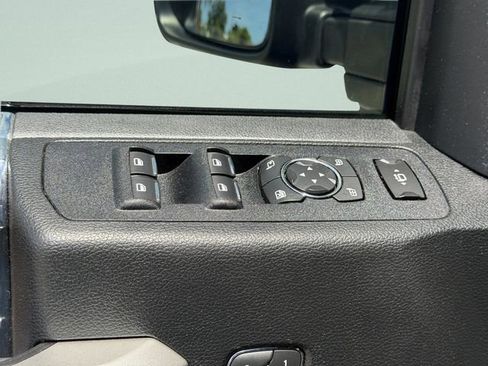 Used 2019 Ford F250 Lariat w/ Lariat Ultimate Package AWD/4WD image 18
