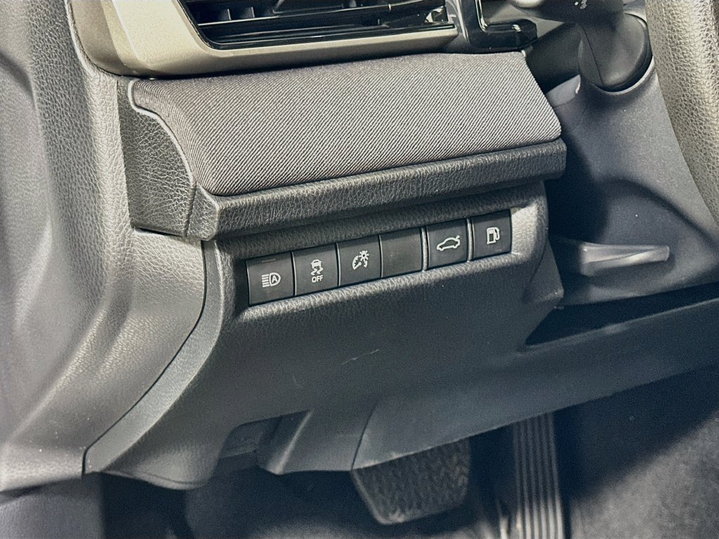 Certified 2025 Toyota Camry LE FWD image 10