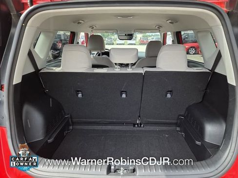 Used 2025 Kia Soul LX w/ LX Technology Package FWD image 14