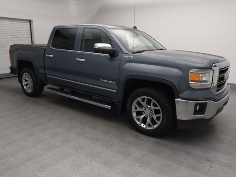 Used 2014 GMC Sierra 1500 SLT w/ SLT Crew Cab Value Package AWD/4WD image 11