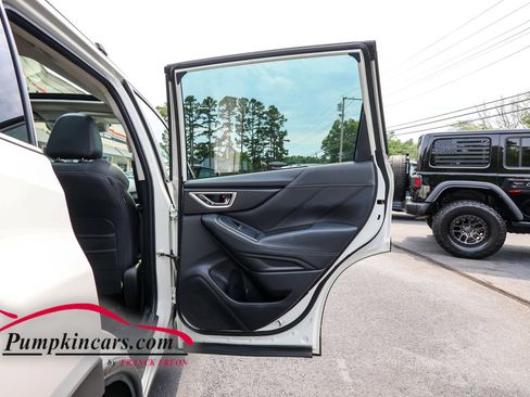 Used 2021 Subaru Forester Limited AWD/4WD image 24