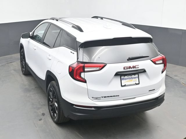Used 2023 GMC Terrain SLE w/ Elevation Edition AWD/4WD image 37