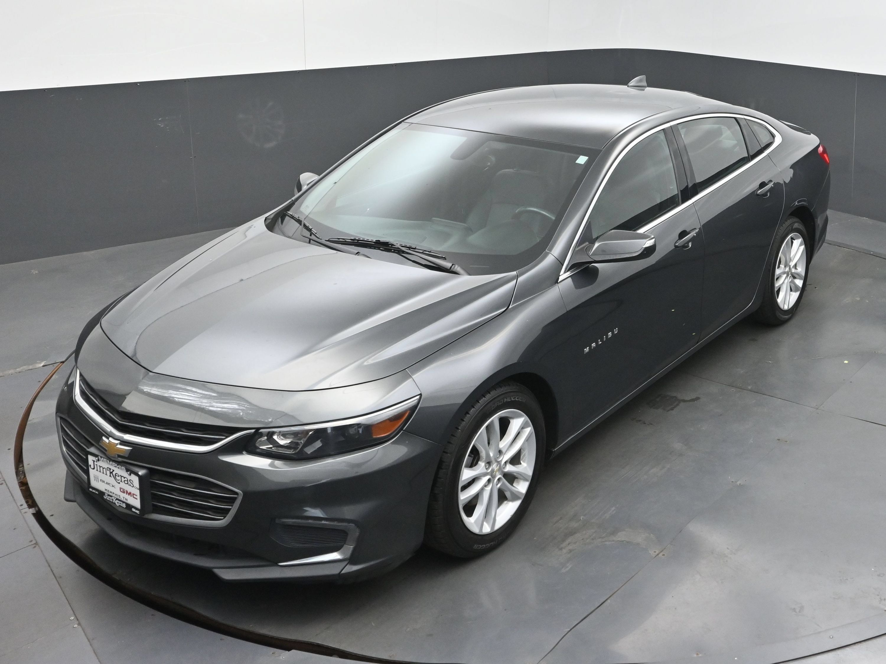 Used 2017 Chevrolet Malibu LT w/ Leather Package FWD image 34