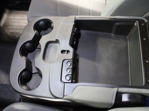 Used 2014 RAM 1500 Express image 27