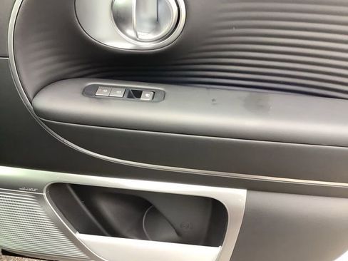 New 2026 Hyundai Ioniq 9 Limited AWD/4WD image 11