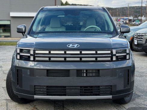 New 2026 Hyundai Santa Fe SE image 2