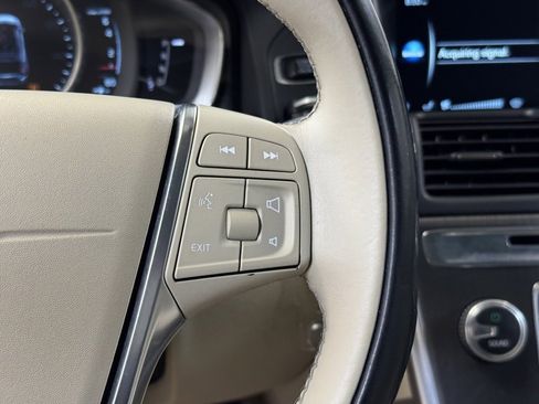 Used 2015 Volvo XC60 T5 Premier image 35