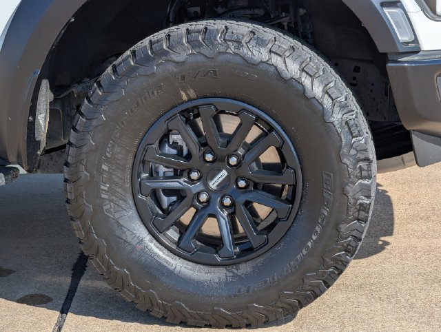 Used 2024 Ford F150 Raptor AWD/4WD image 11