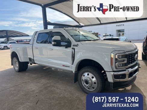Used 2023 Ford F450 Lariat w/ Lariat Ultimate Package image 2