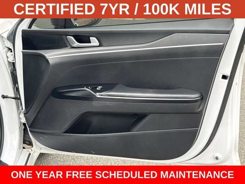 Used 2022 Kia K5 GT-Line FWD image 8