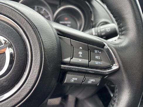 Used 2023 MAZDA CX-9 Touring image 17