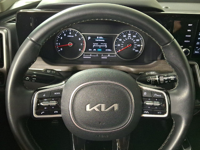 Used 2023 Kia Sorento S AWD/4WD image 19