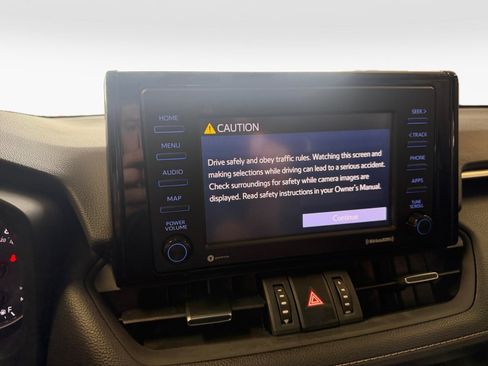 Used 2022 Toyota RAV4 XLE Premium AWD/4WD image 21