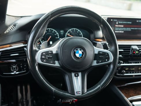 Used 2019 BMW M550i xDrive AWD/4WD image 22