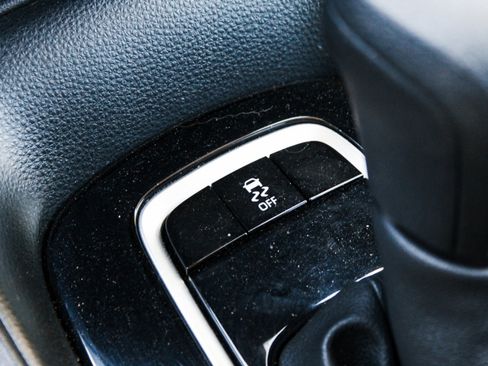 Used 2024 Toyota Corolla LE FWD image 27
