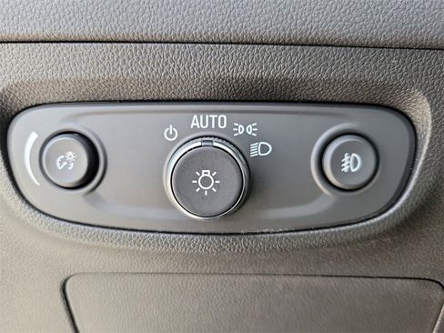 Used 2023 Buick Encore GX Select image 20