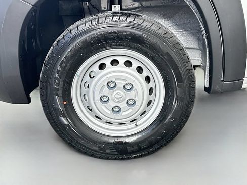 New 2026 RAM ProMaster 1500 w/ Storage Group FWD image 16