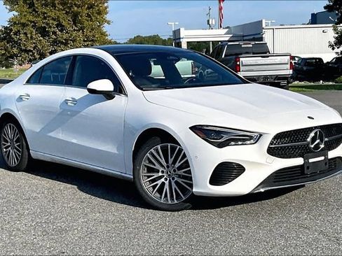 Used 2025 Mercedes-Benz CLA 250 image 2