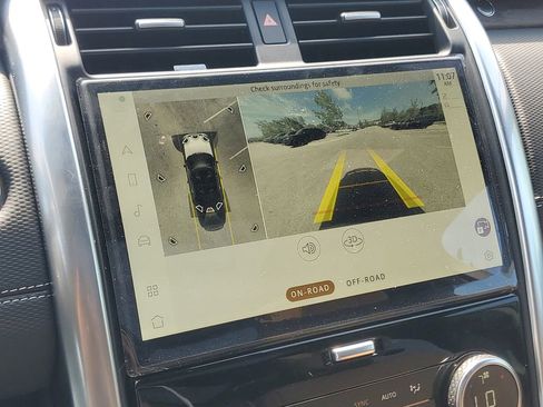 New 2026 Land Rover Discovery Dynamic SE AWD/4WD image 22