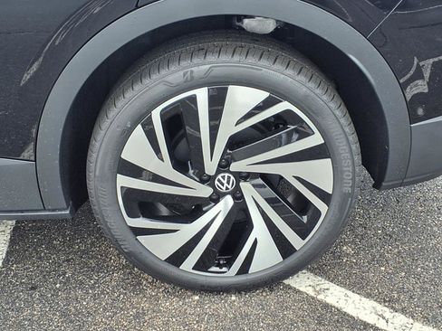 New 2025 Volkswagen ID.4 Pro S Plus image 22