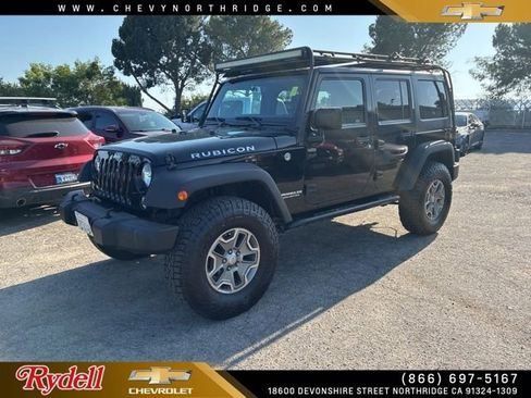 Used 2016 Jeep Wrangler Unlimited Rubicon w/ Connectivity Group AWD/4WD image 1