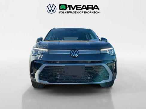 New 2026 Volkswagen Taos SEL image 8