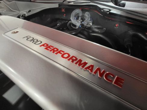 Used 2017 Ford Mustang Shelby GT350R w/ GT350R Equipment Group 920A image 26