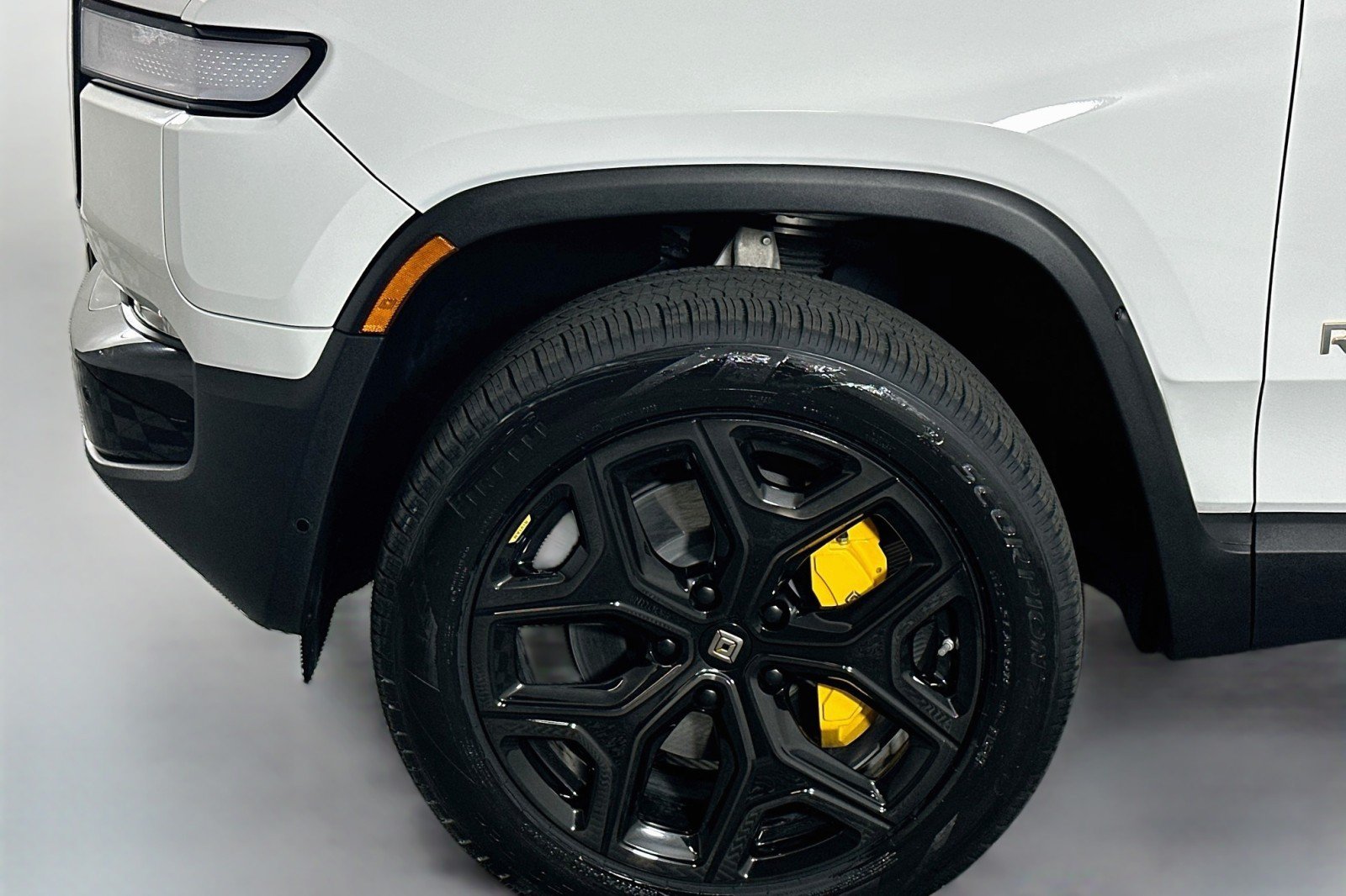 Used 2023 Rivian R1S Adventure Quad AWD/4WD image 12