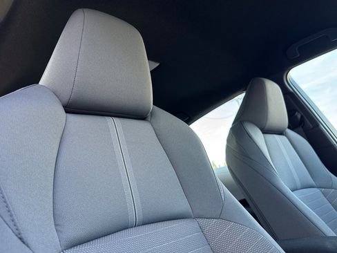 New 2026 Toyota Corolla SE image 18