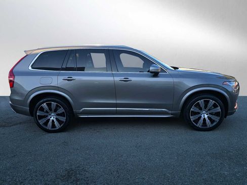 Used 2020 Volvo XC90 T8 Inscription image 2