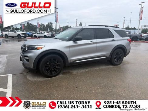 Used 2021 Ford Explorer XLT w/ Equipment Group 202A RWD image 2