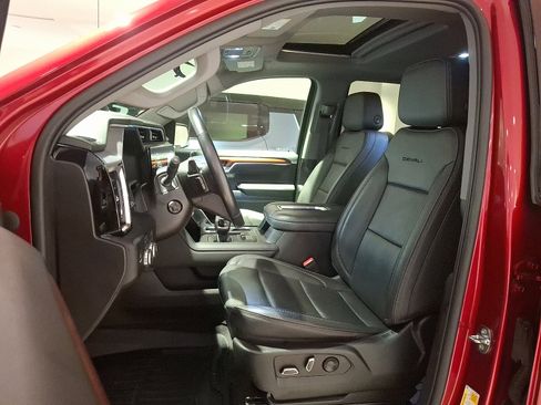 Used 2022 GMC Sierra 1500 Denali w/ Denali Reserve Package image 14