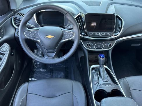Used 2017 Chevrolet Volt Premier w/ Driver Confidence II Package image 17