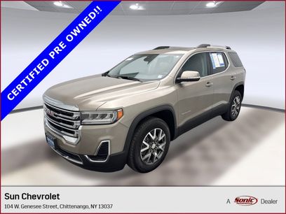 Certified 2022 GMC Acadia SLE w/ Driver Convenience Package