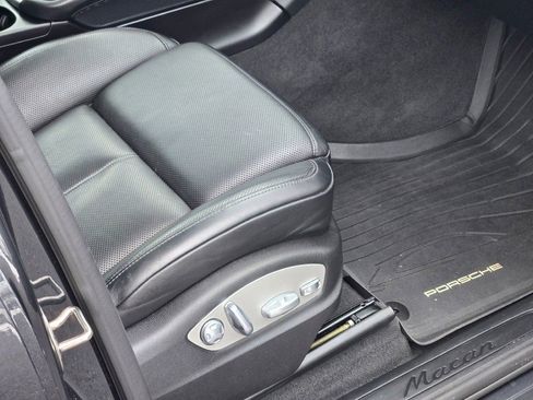 Used 2018 Porsche Macan image 7