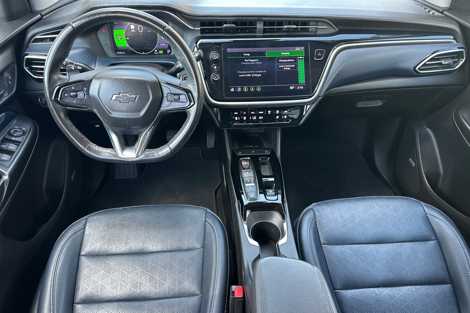 Used 2022 Chevrolet Bolt EUV Premier w/ Sun & Sound Package FWD image 13