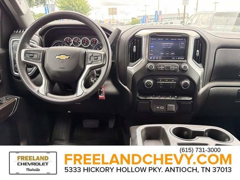 Used 2021 Chevrolet Silverado 1500 LT w/ Bed Protection Package RWD image 18