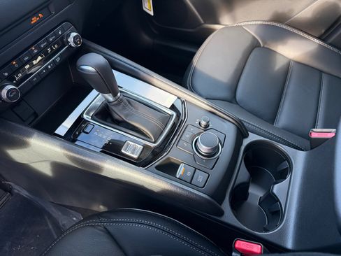 New 2025 MAZDA CX-5 AWD 2.5 S w/ Preferred Package image 13