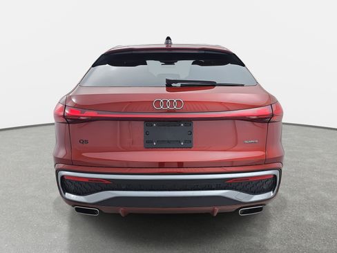 New 2025 Audi Q5 Prestige image 6