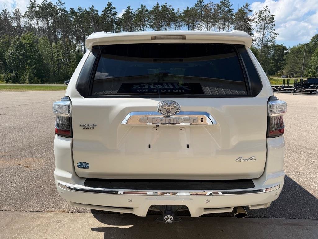 Used 2016 Toyota 4Runner Limited AWD/4WD image 5