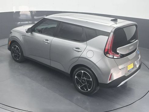Used 2023 Kia Soul EX FWD image 23