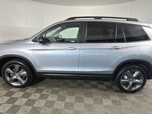 Used 2021 Honda Passport Touring image 5