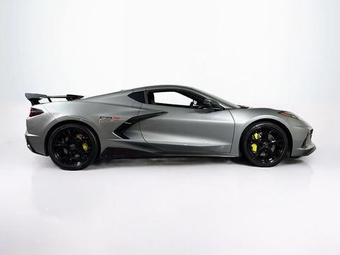 Used 2022 Chevrolet Corvette Stingray Premium Cpe RWD image 6