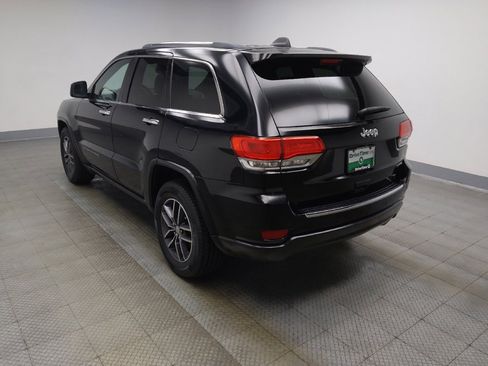 Used 2018 Jeep Grand Cherokee Limited image 3